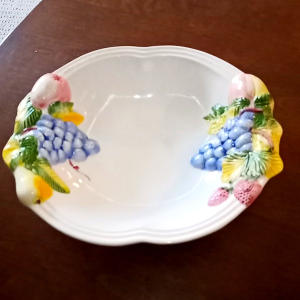 Vintage Majolica Hand Painted Fruit Bowl Serving Dish from Portugal
